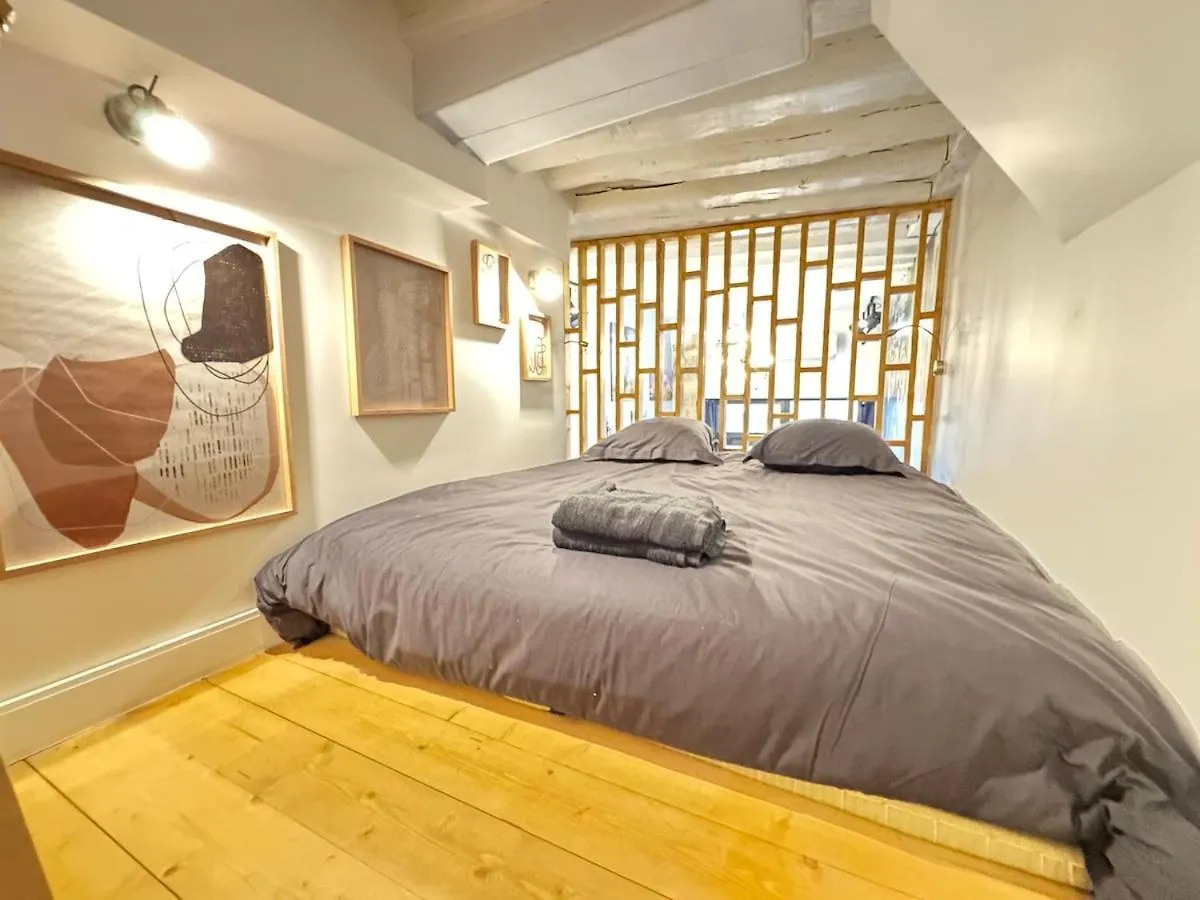 Impressionnists In Le Marais - Sauna & Ac Paris Apartment